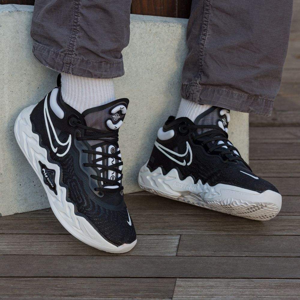 Кроссовки Nike Air Zoom G.T Run Black\White