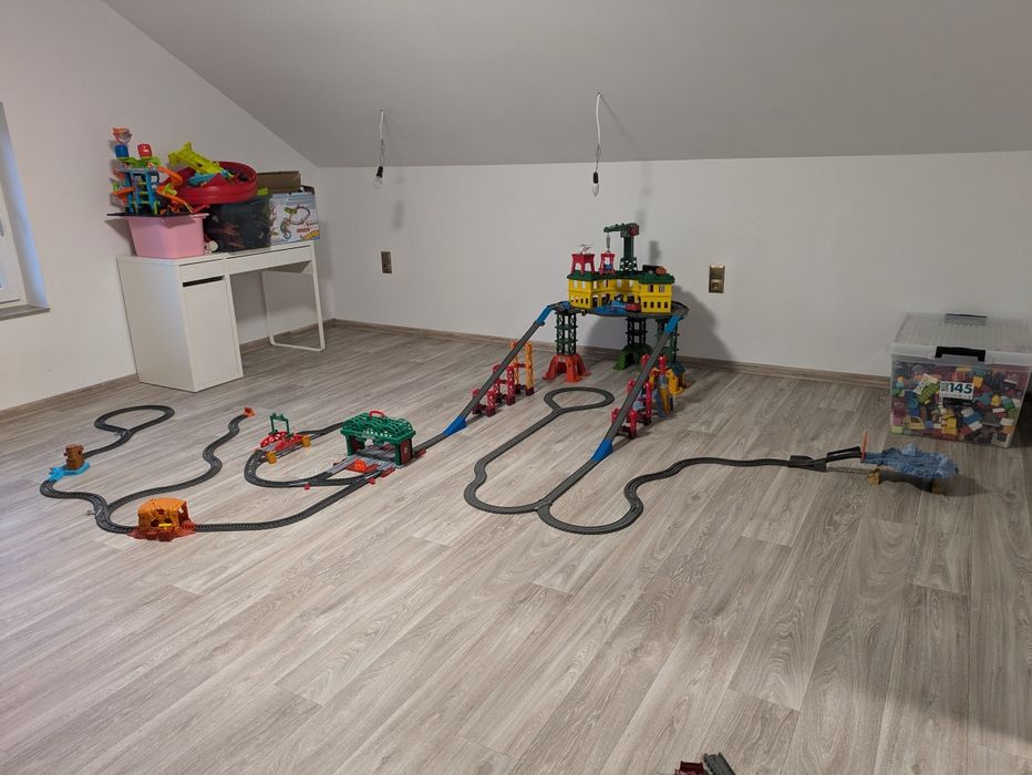 Trackmaster Tomek i przyjaciele, megastacja, tory