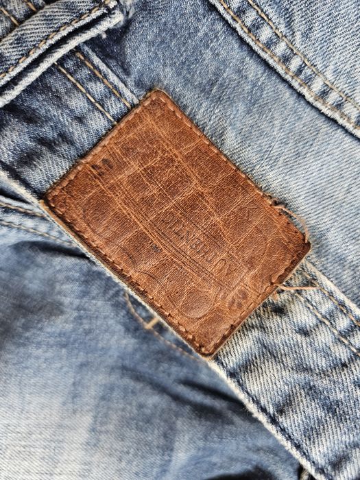 Męskie spodnie jeansowe