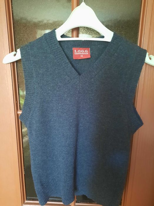 Женская тонкая шерстяная жилетка.Размер XS-S.Жіночий/дитячий жилет