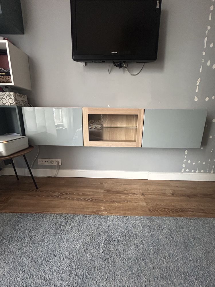 Szafka wiszaca ikea BESTA