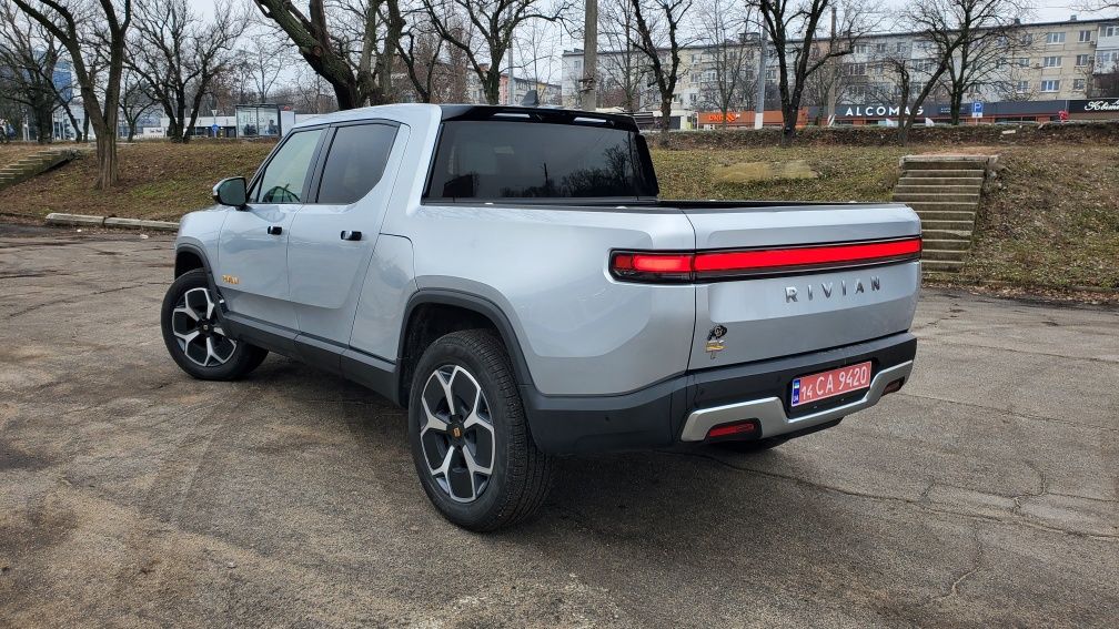Rivian R1T 2022 135 кВт продаж/ обмін на квартиру в Києві