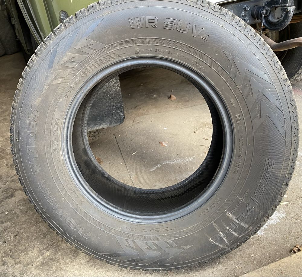 Nokian Tyres WR SUV 4 255/70 R16 new