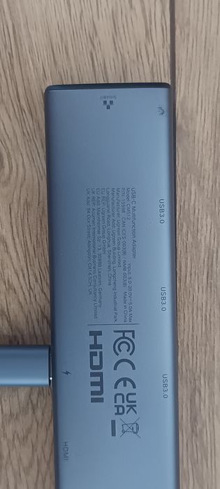 wielofunkcyjny hub USB-C Ugreen CM512. 6w1  adapter