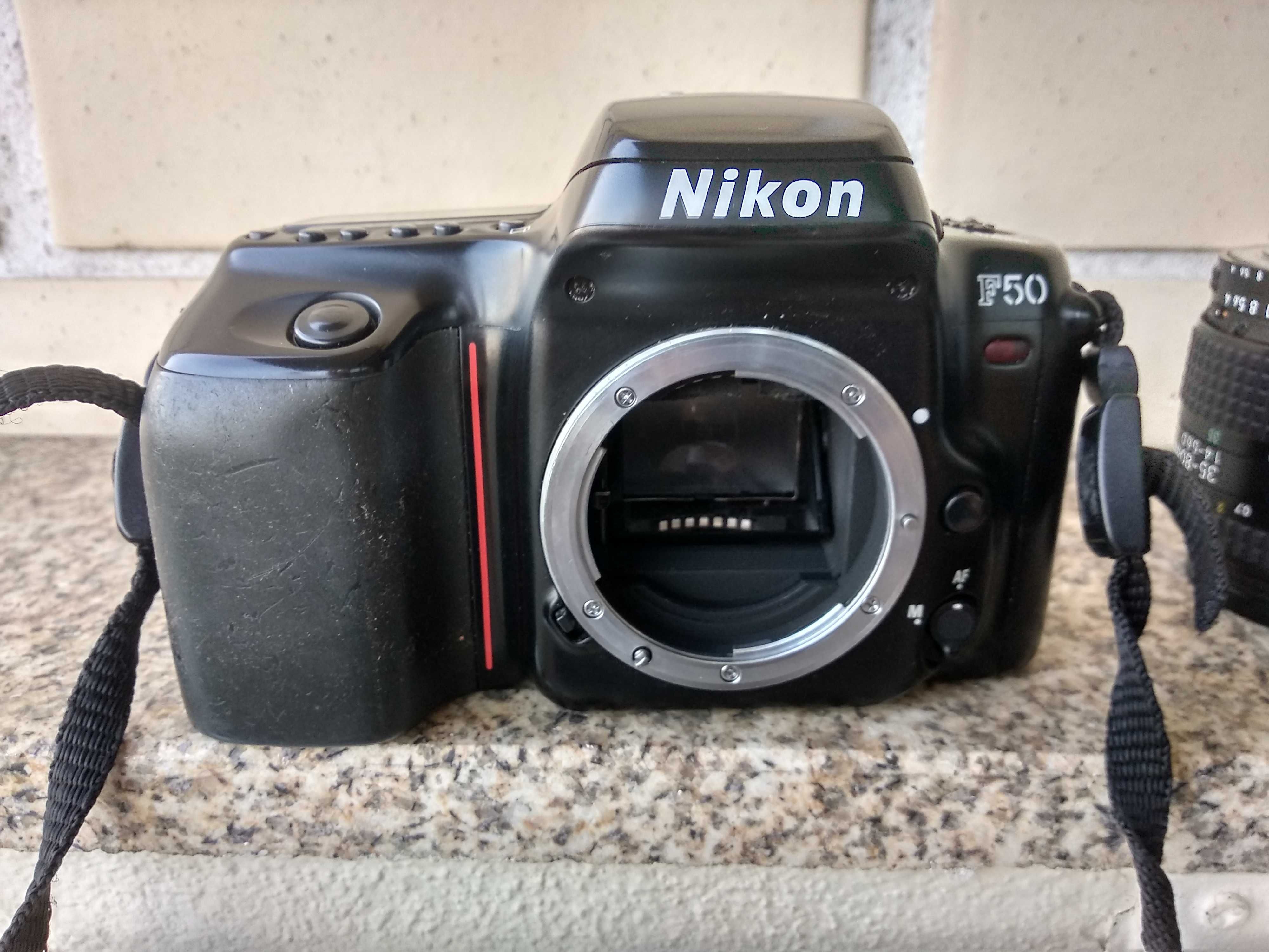 Máquina Fotográfica Analógica Nikon F50