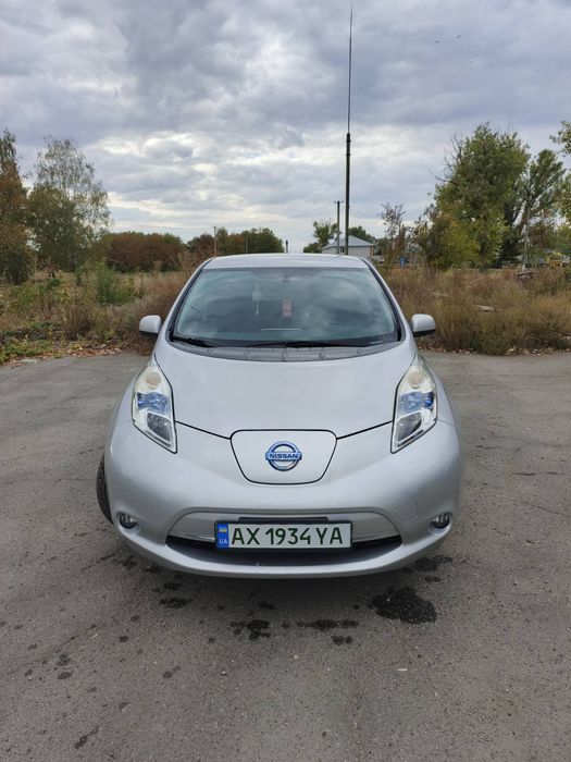 Nissan leaf 2014 Вебасто, рестайлінг.