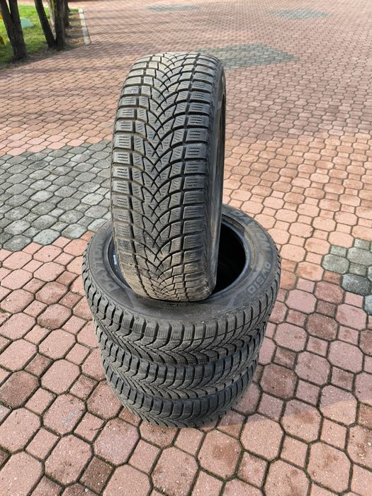 Opony zimowe 205/55/16 Dayton 7mm 4szt