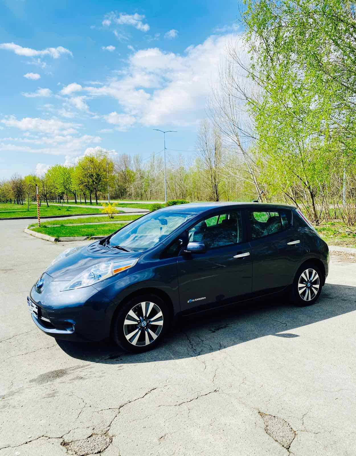 Nissan Leaf SV  78% soh