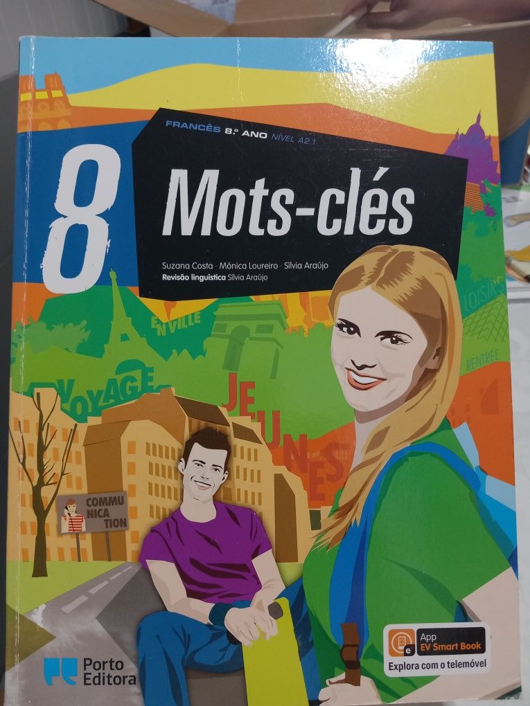 Manual francês-8°ano