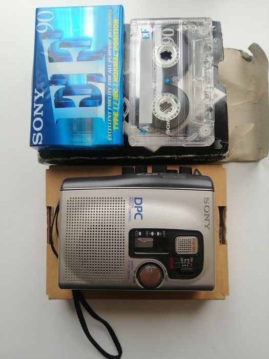 Плеєр Sony tcm-ap5v