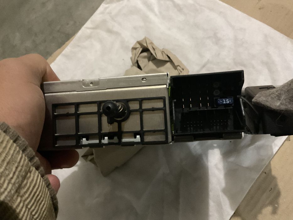 Faróis ,auto rádio bmw 730d