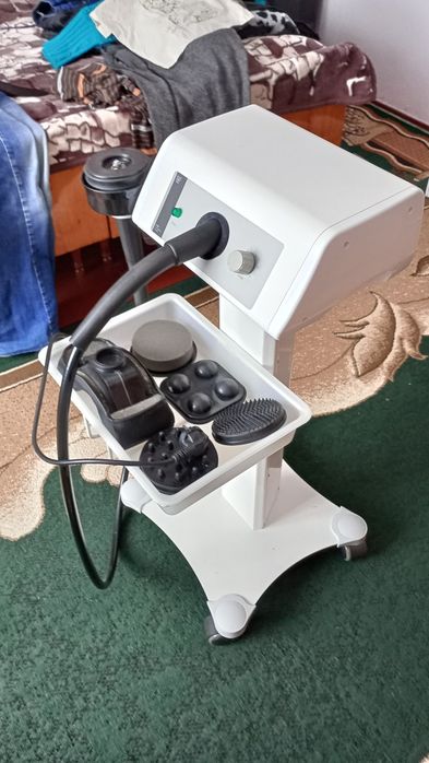 Вібраційний масажер для тіла.