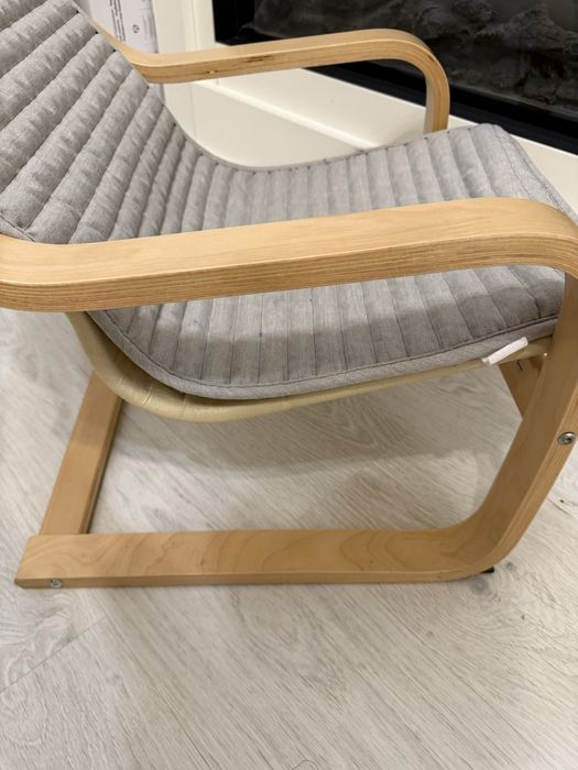 Крісло дитяче ікеа поенг