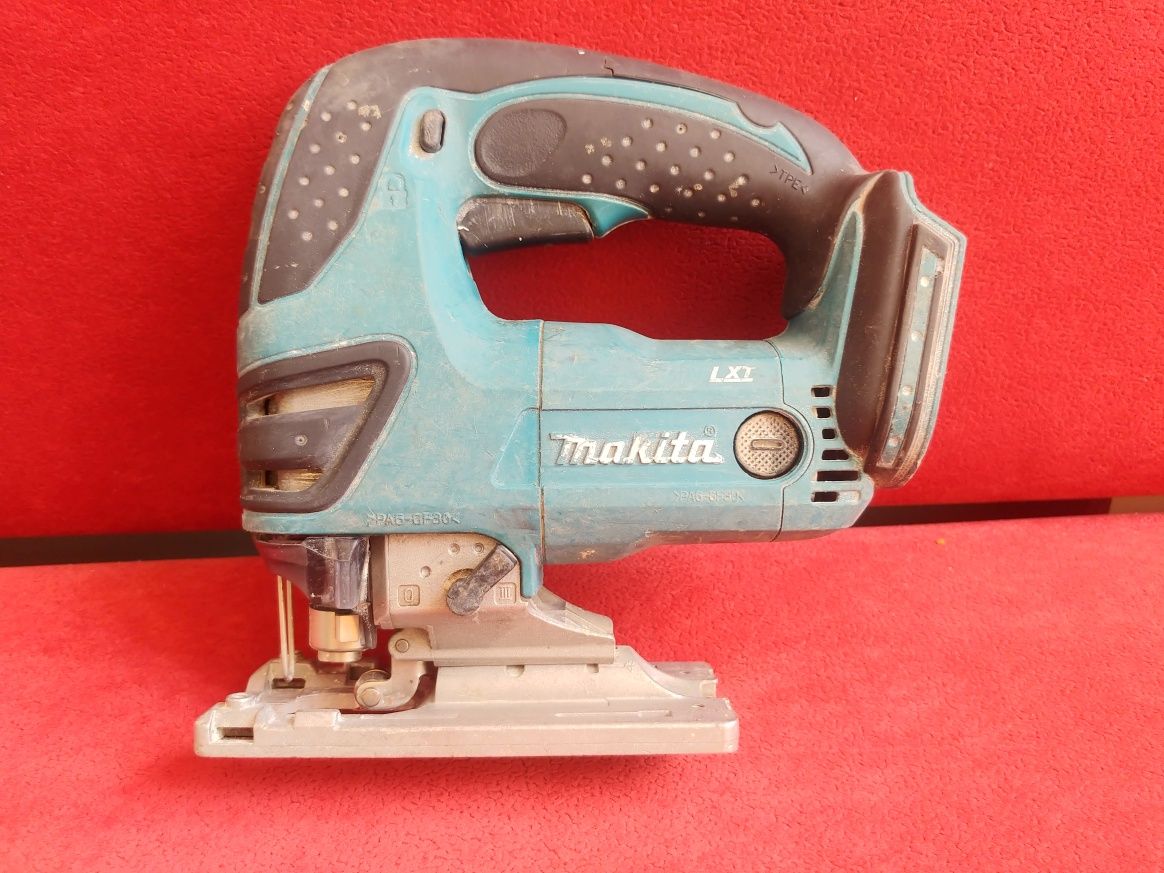 Wyrzynarka makita djv180