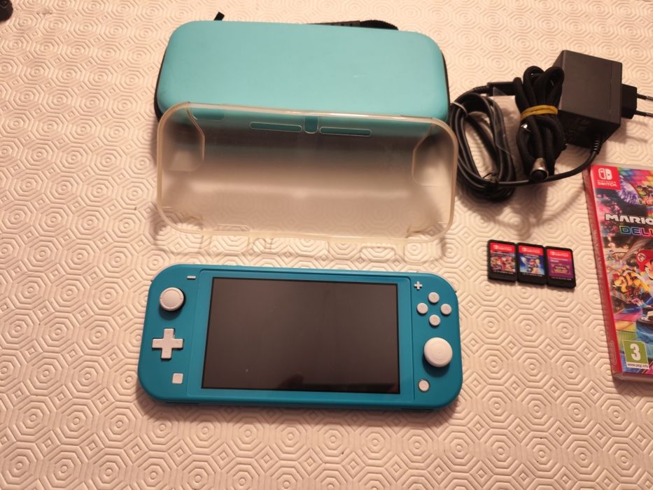 Nintendo Switch Lite Azul + 3 Jogos + Acessórios — Excelente Estado