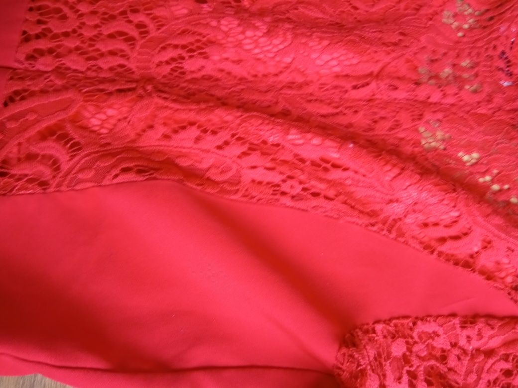 Czerwona sukienka,na wzrost 164-170