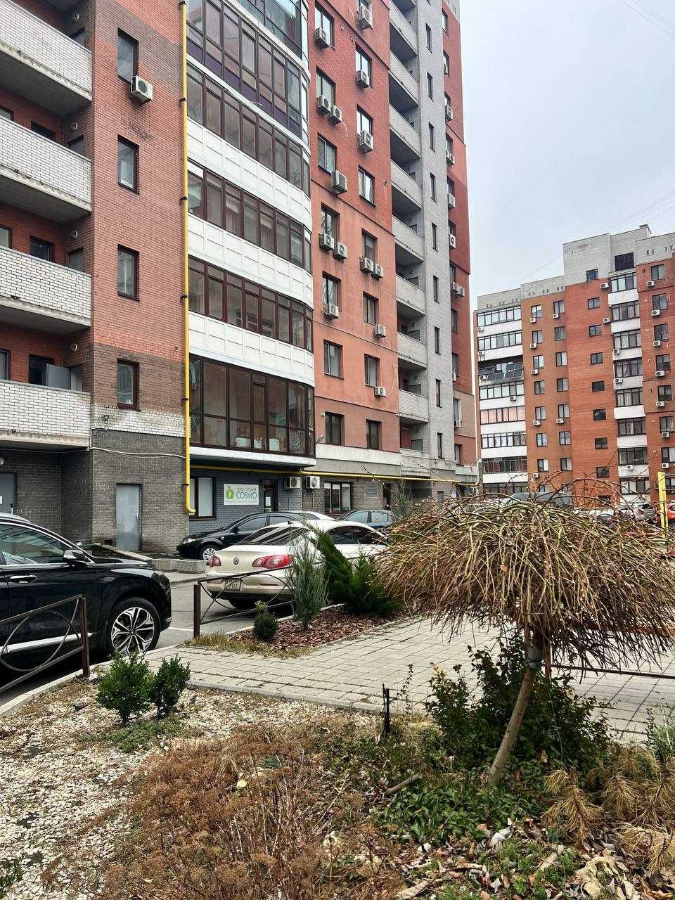 Продам в центре Днепра ул. Херсонская 9, жк Каскад 2.