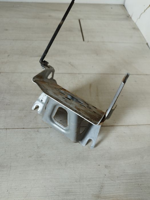 Honda Jazz III 09-15 Podstawa Akumulatora Srebrna Mocowanie