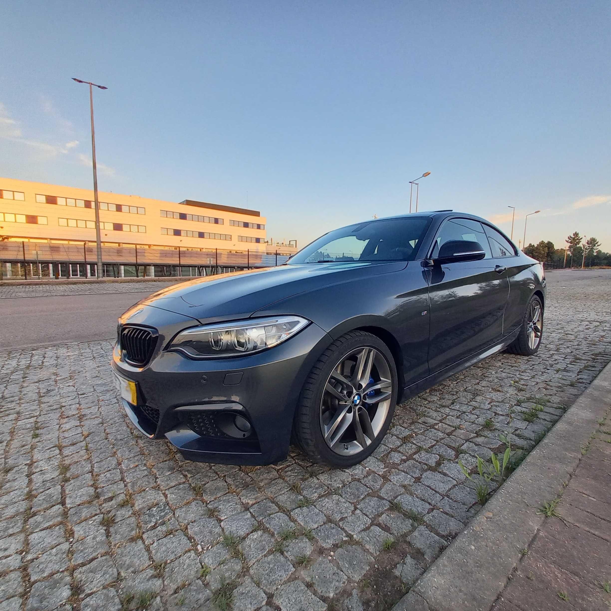 BMW Série 2 225d Coupé 218cv Nacional em Excelente Estado