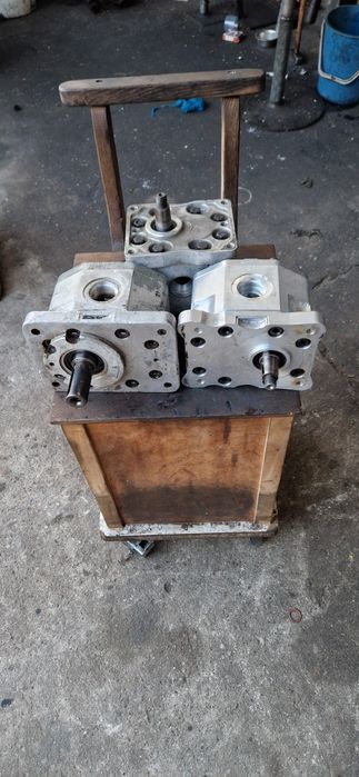 Pompa hydrauliczna bizon Bizon Trol cyklop ursus c385 unhz ostrówek
