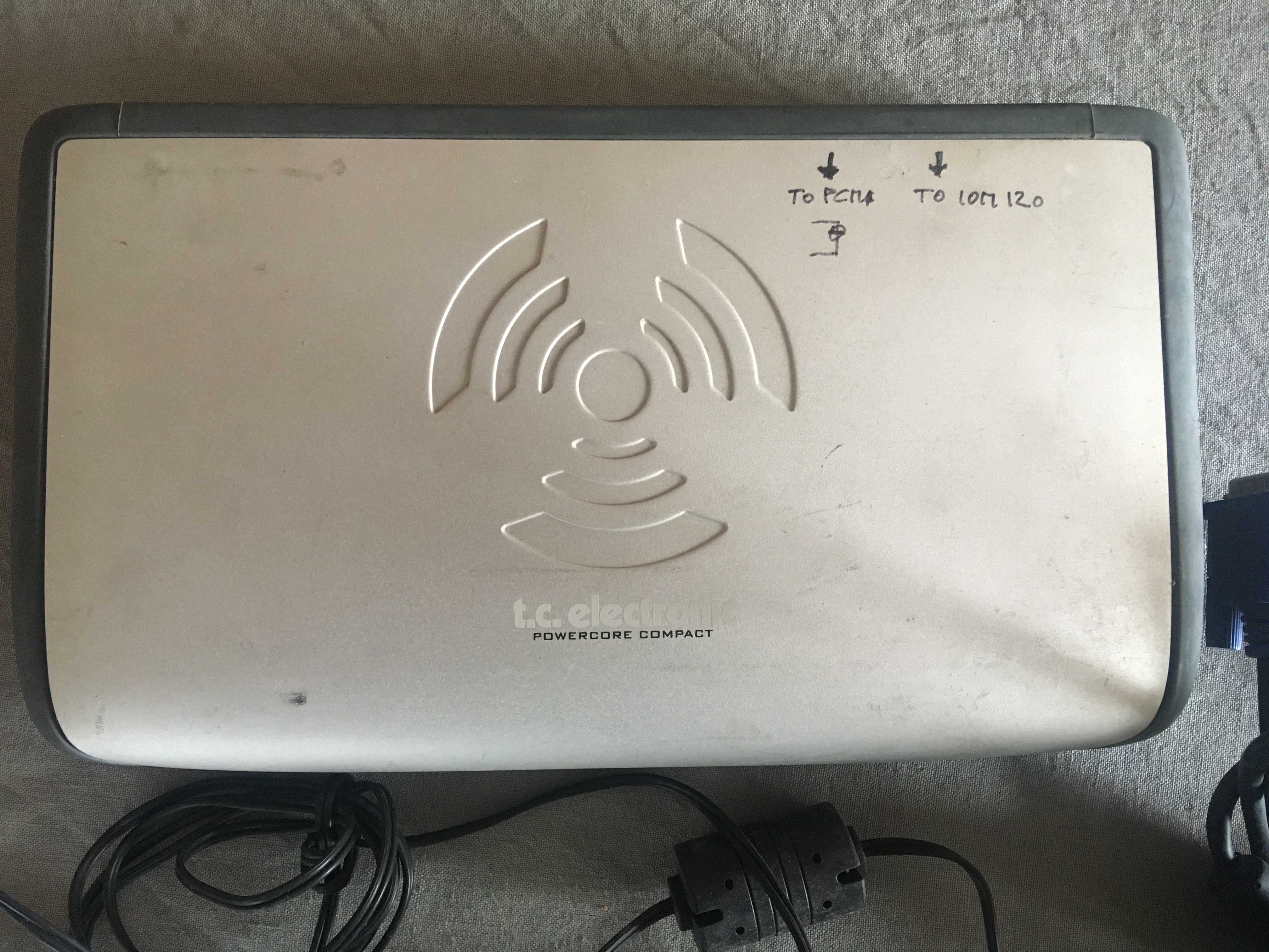 Saffire LE placa de som, Liquid mix, Powercore Compact DPU - firewire