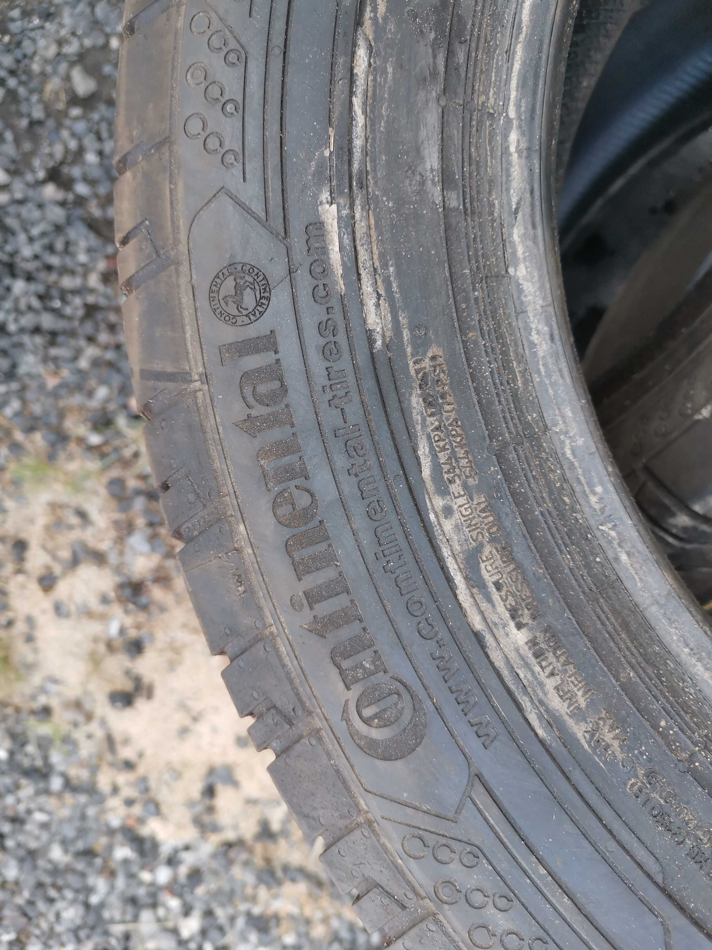 bus lato Continental 205/65/16C z 2023r 7.7mm 2szt