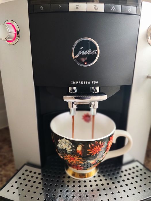 Ekspres ciśnieniowy Jura Impressa F50