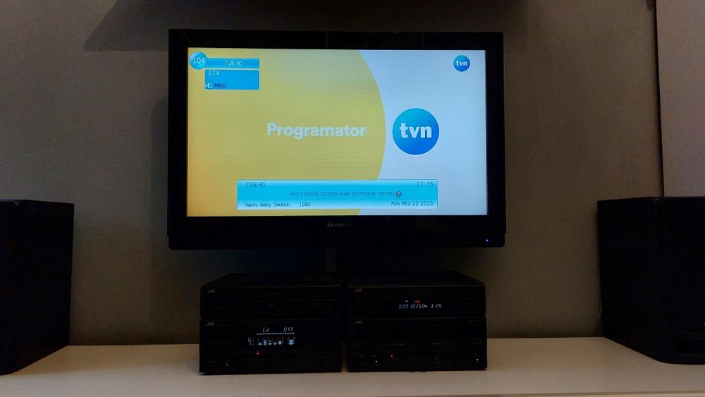 Telewizor LCD 32" Grundig 32VLC3000