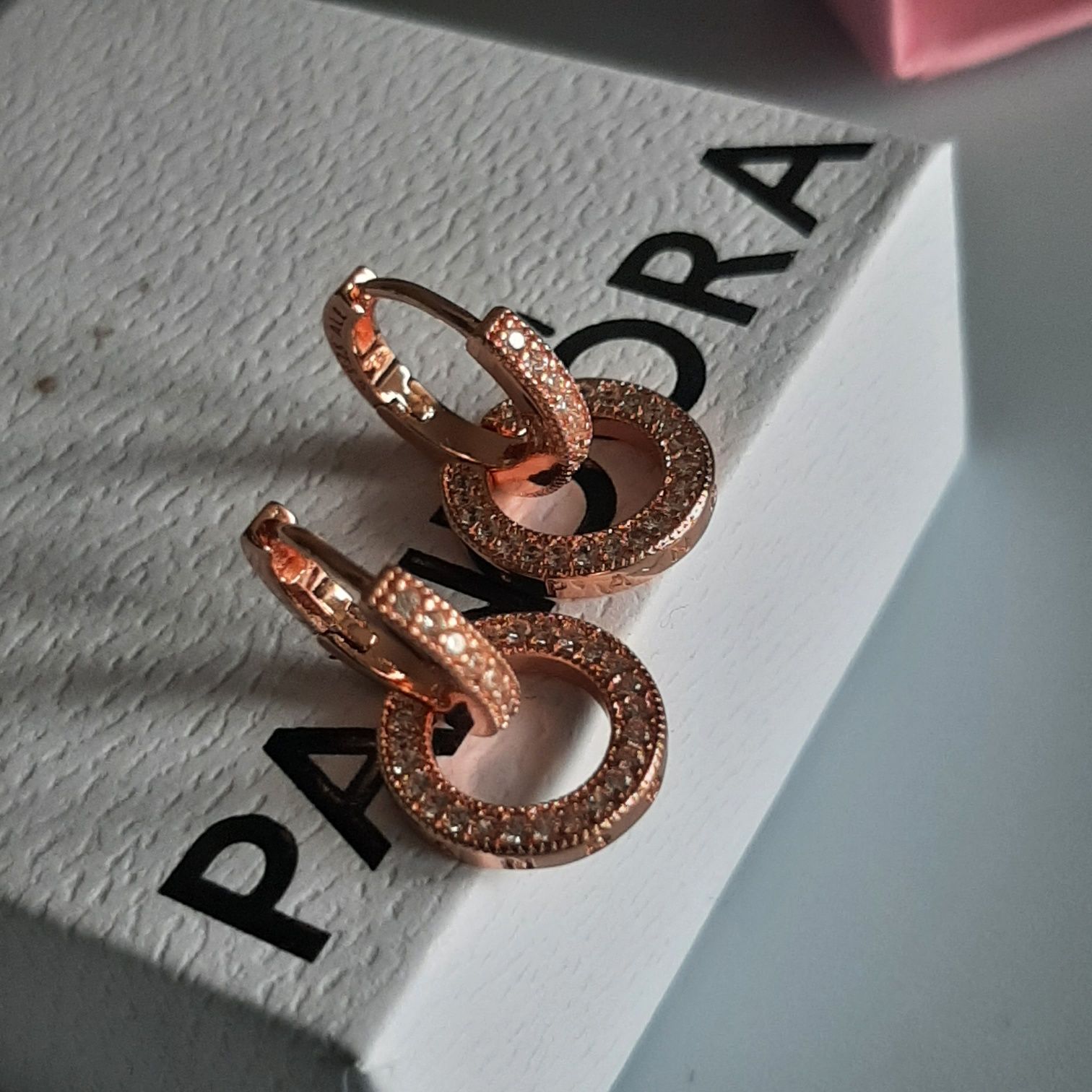 Kolczyki Pandora rose gold