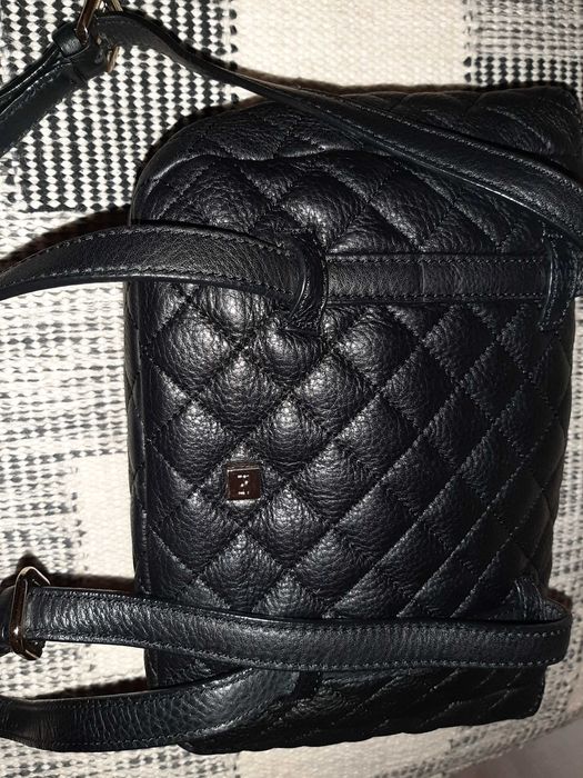 Carteira_Mochila em pele Purificacion Garcia