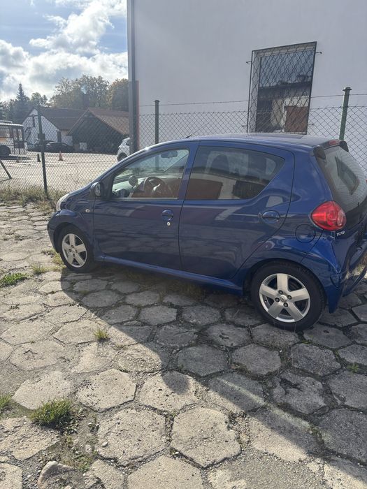Sprzedam toyote Aygo1,0