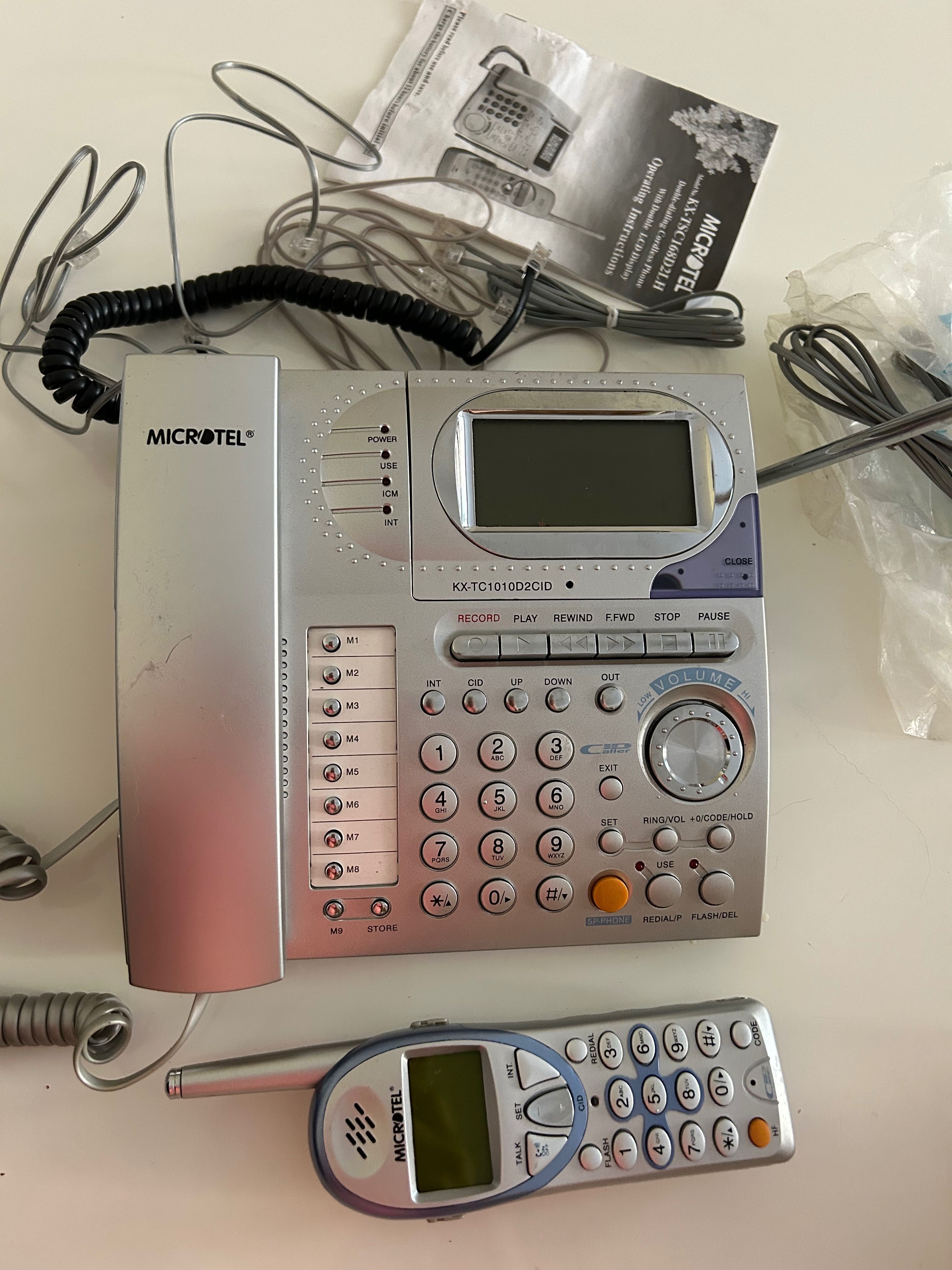Телефон Microtel