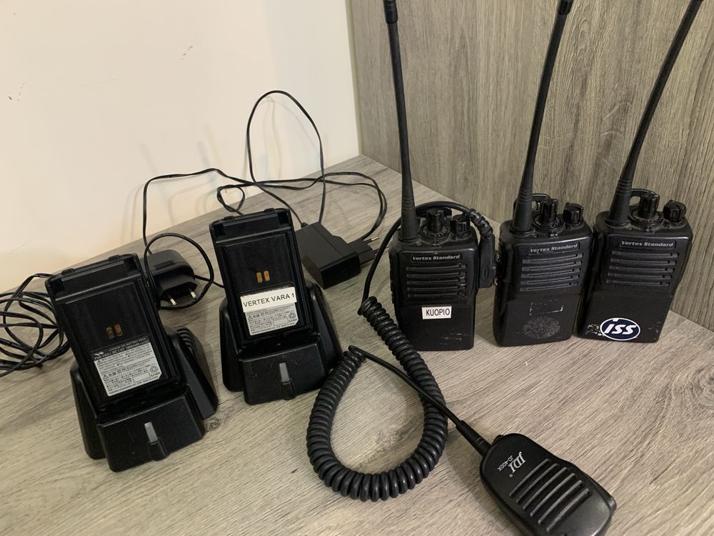 Рація Vertex Standart VX 351