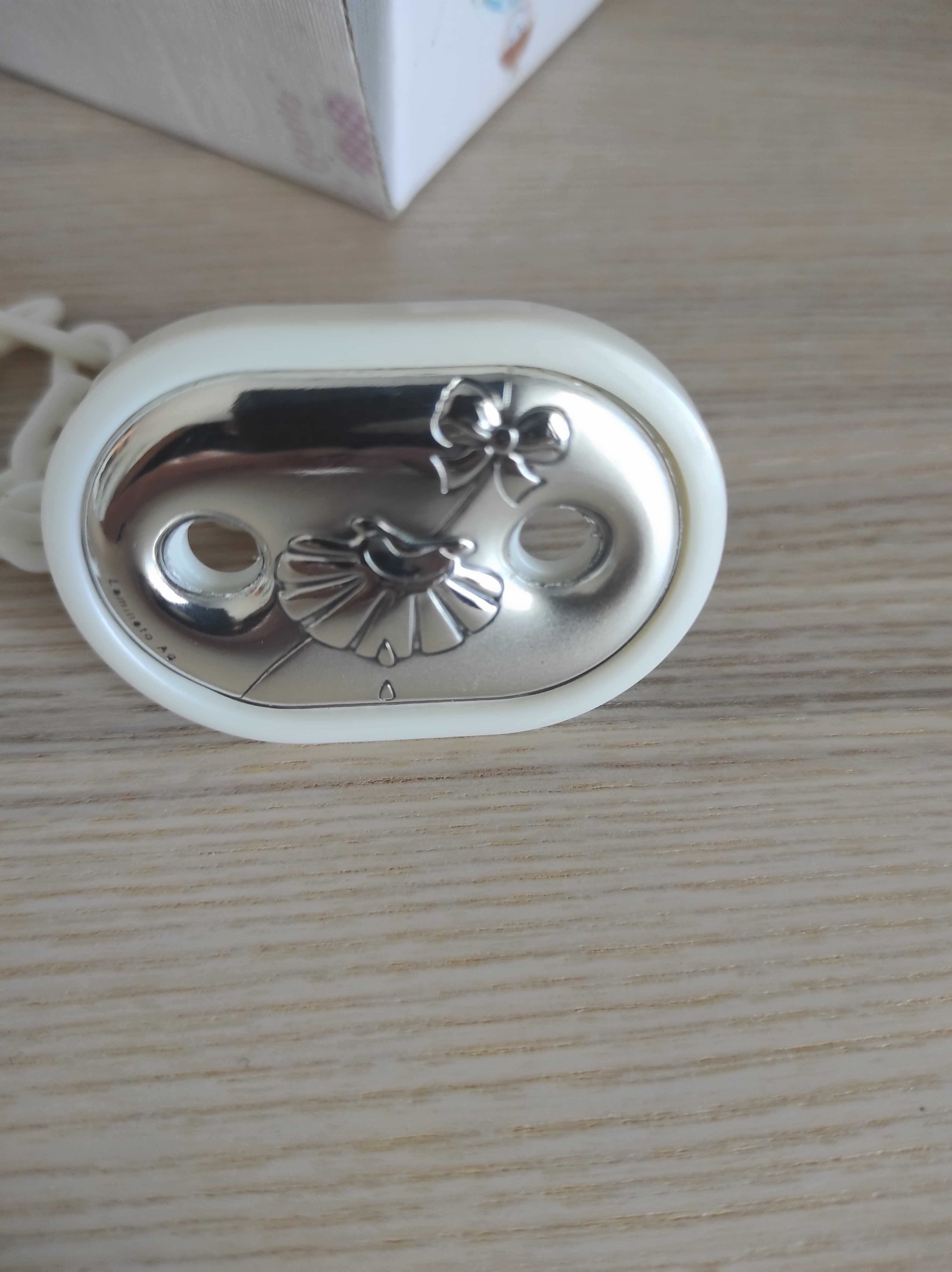Porta-chucha em laminado de prata NOVA