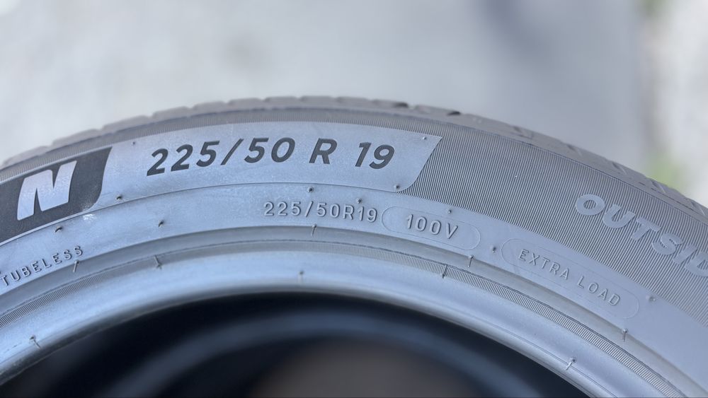 Opony michelin 225/50/19 z 2022 roku jak nowe