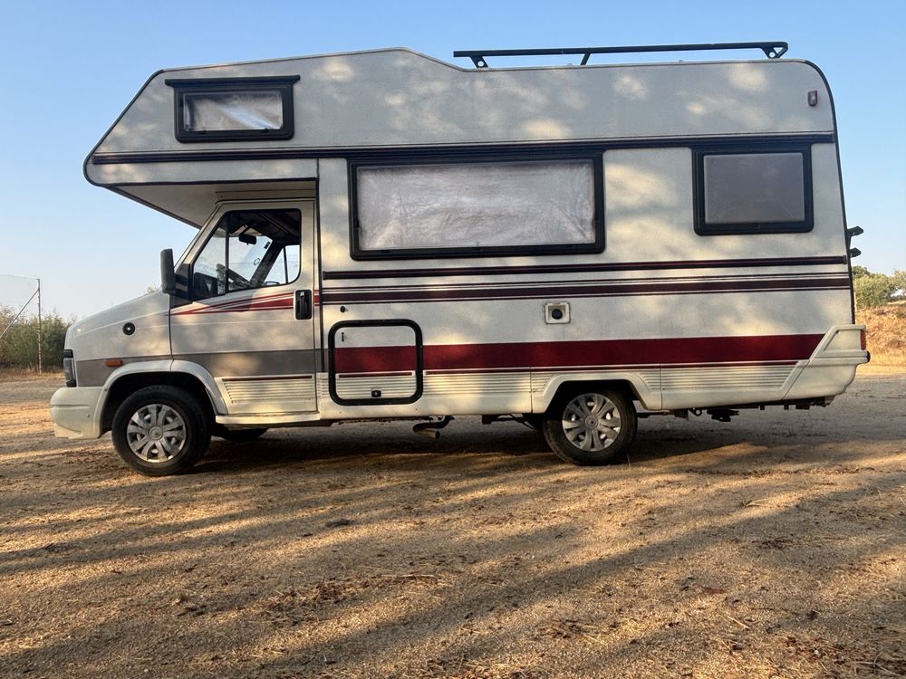 Auto-caravana peugeot J5