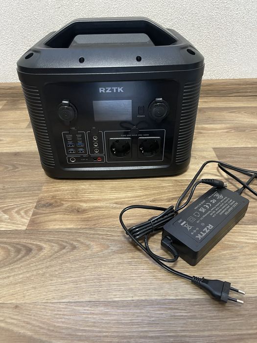 Зарядная станция RZTK Power Station Max / 1200 Вт / 1010 Вт⋅ч