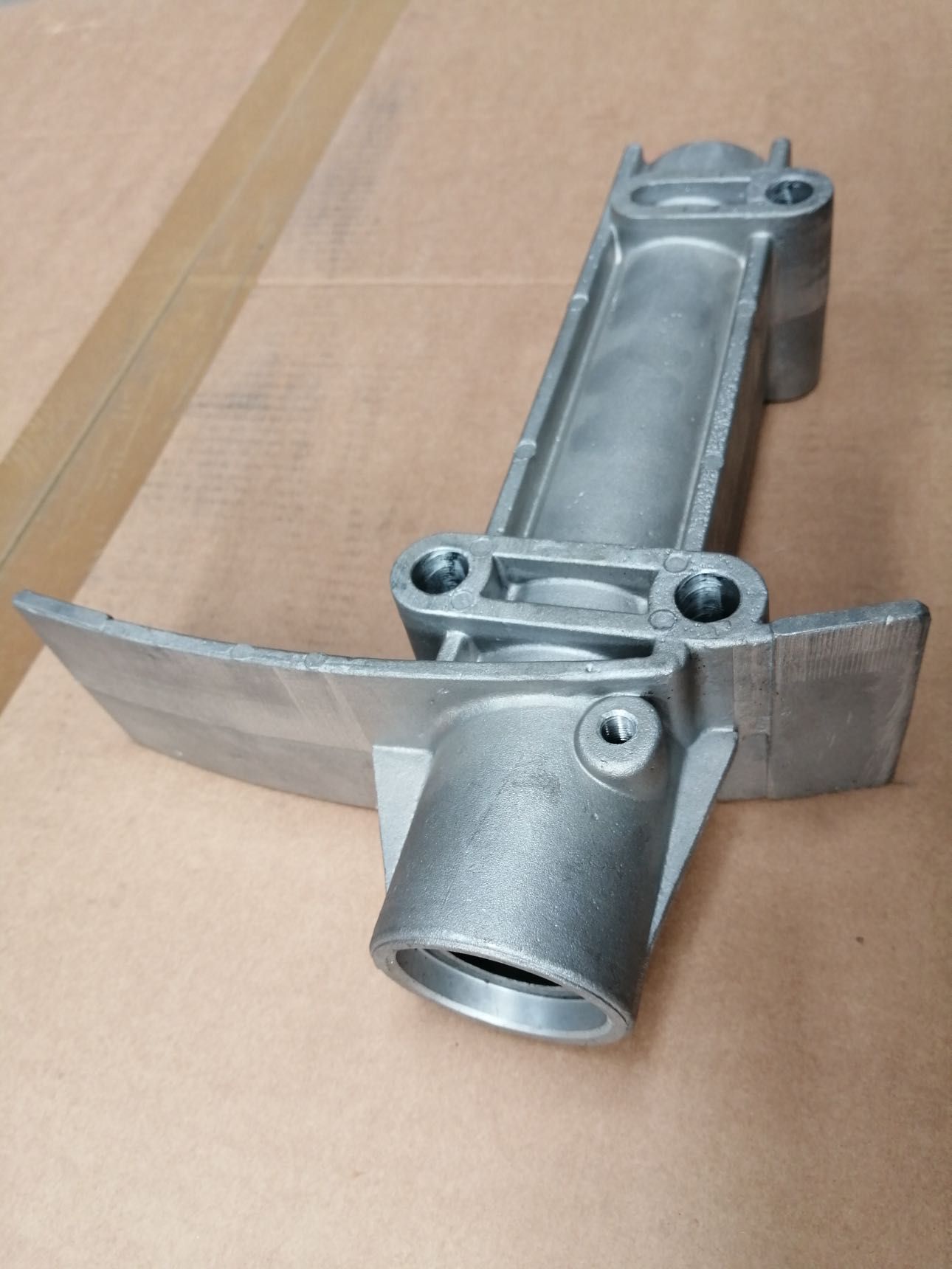 Ramię aluminiowe do zgrabiarki RAK 2