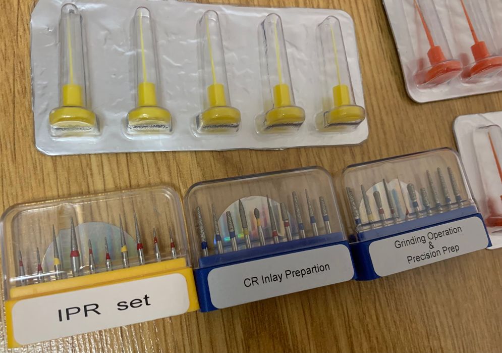 Стоматологічий комплект