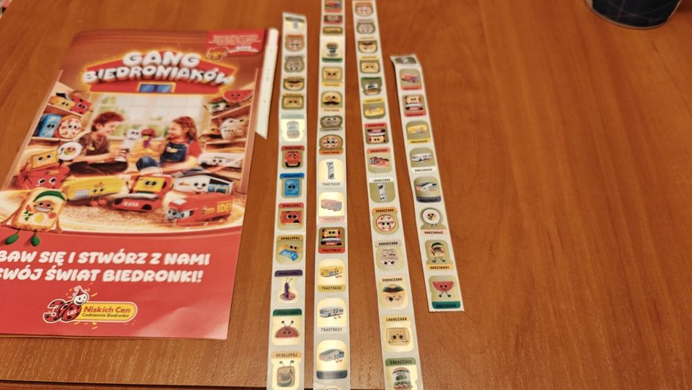 Naklejki Biedronka Gang Biedroniaków kpl 80 sztuk
