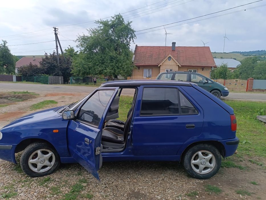 Продається Шкода феліція рестайлінг
 З 1.6 бензиновим інжекто