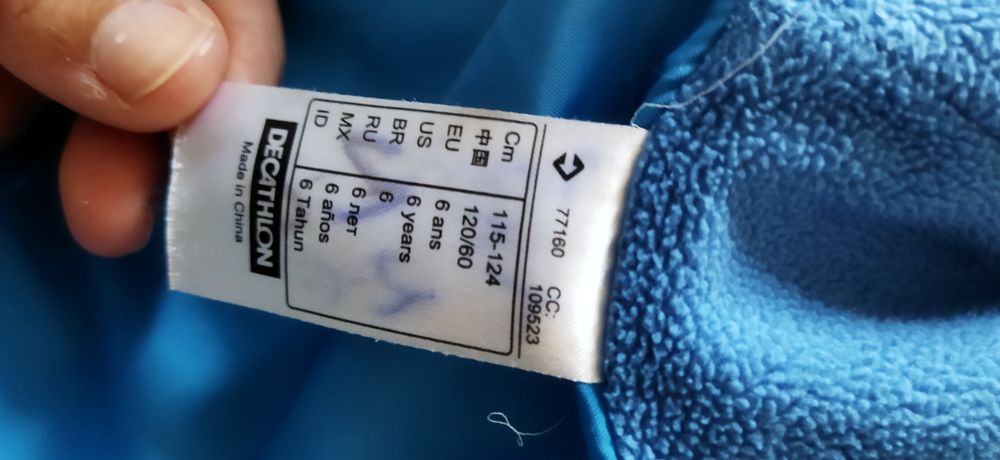 Casaco rapaz marca Decathlon