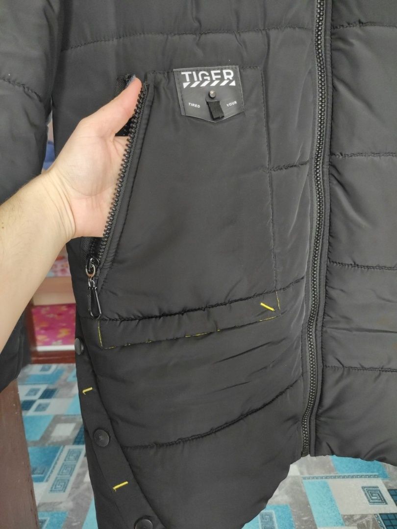 Куртка пальто жіноче  зима 50-52 розмір