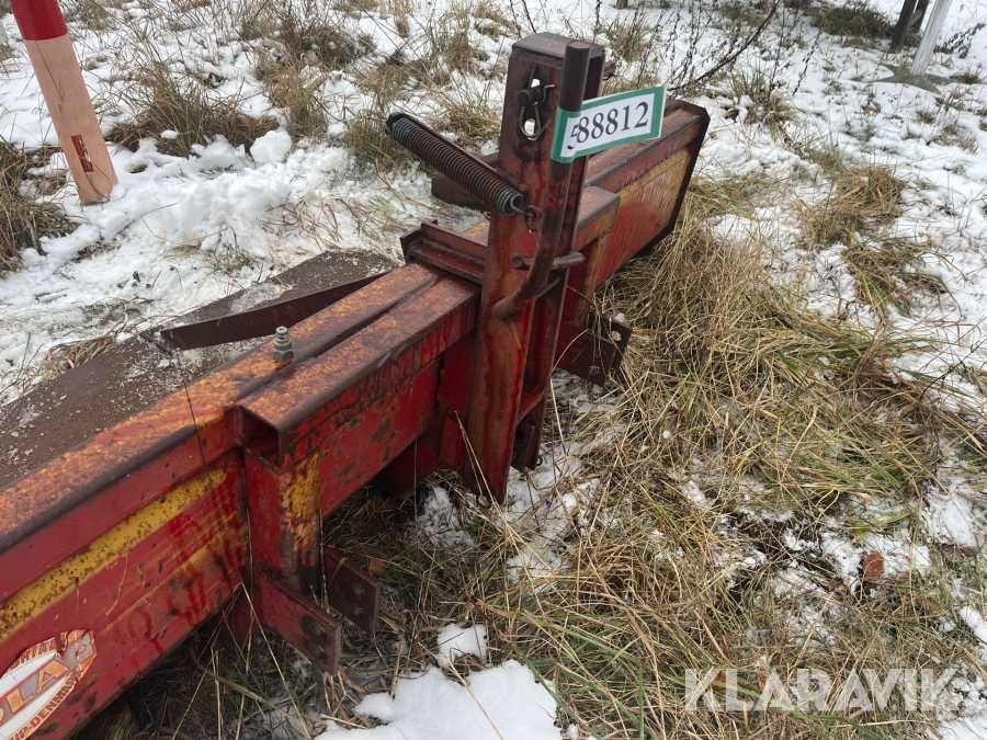 Lycha do ciagnika na podnosnik.-Dostepne kilka roznych modeli