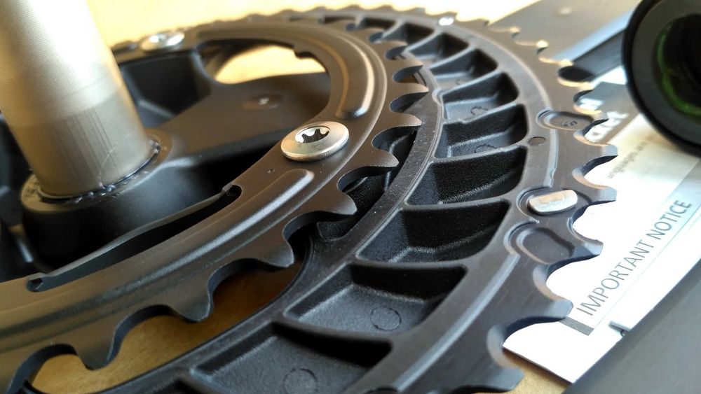 Система Shimano 105 FC-R7000 Hollowtech II (175mm. 50x34)