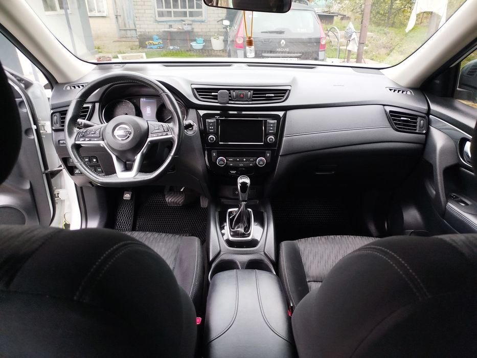 Продам Nissan Rogue SV AWD 2017 р.