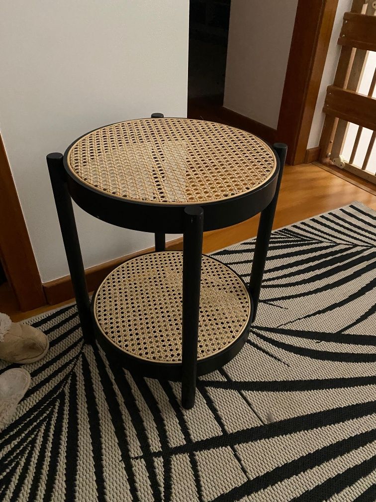 Mesa cabeceira ou apoio