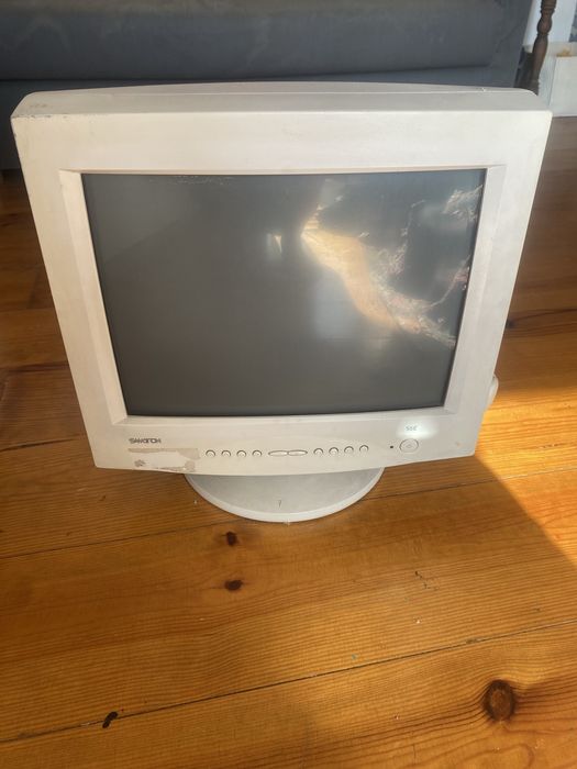 Ecrã de computador SAMTRON