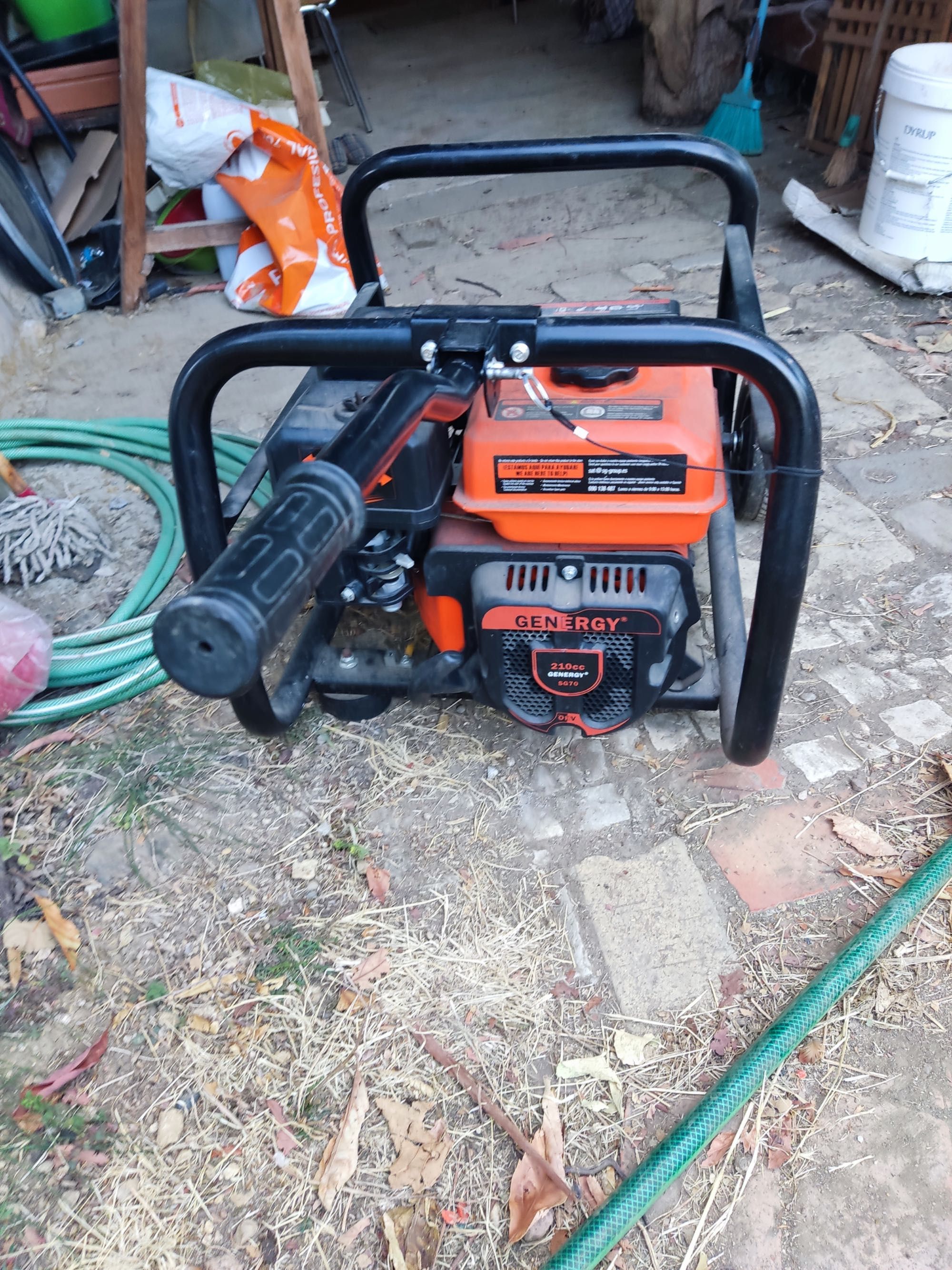 Gerador Elétrico a Gasolina
