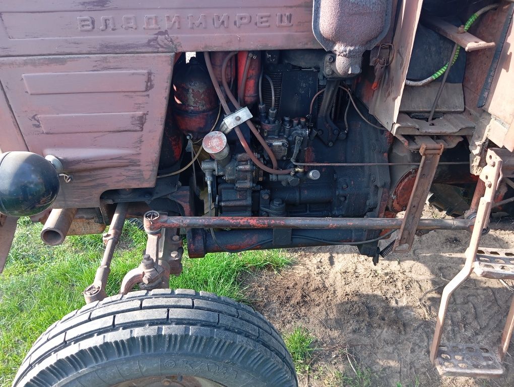 Продам Трактор Т-25 з причіпом